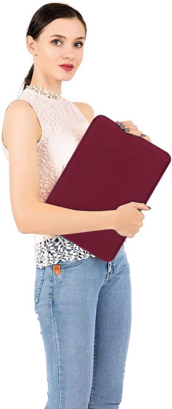 MOSISO Laptop Case 13.3 inch, 13-13.3 inch Laptop Sleeve Bag Compatible with MacBook Air/Pro 13/Pro 14 M5 M4 M3 M2 M1, HP Dell ASUS Lenovo, Neoprene Computer Sleeve Bag with Small Case, Red