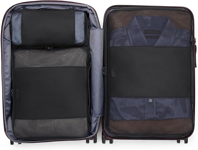 Tumi Unisex 19 Degree International Expandable 4 Wheel Caryy On Wine One Size