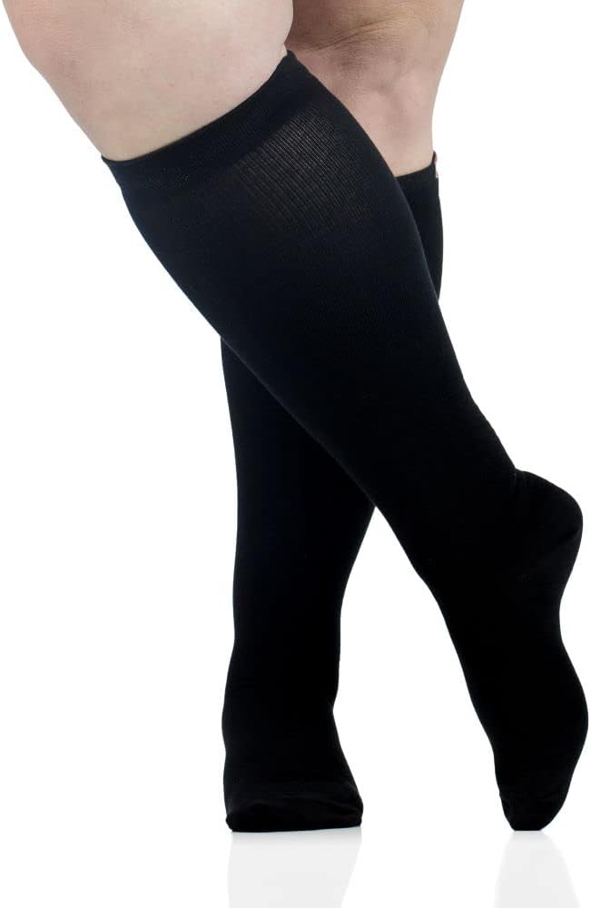 VIM & VIGR Cotton Graduated Compression Socks