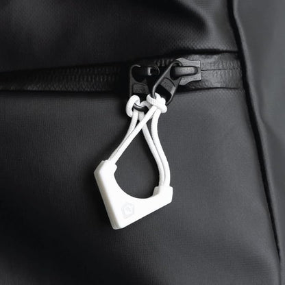 WANDRD Worryless™ Locking Zipper Pullers - Secure Your Travel Essentials - Zipper Locks for Travel Gear (Cloudbreak White)