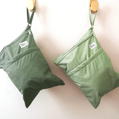 Nora's Nursery Wet Dry Bags with Two Zippered Pockets - Reusable and Washable for Swimming, Travel, Beach, Pool, Daycare, Cloth Diapers, Toiletries, and Wet Swimsuits - 11x15, Garden, 2-Pack