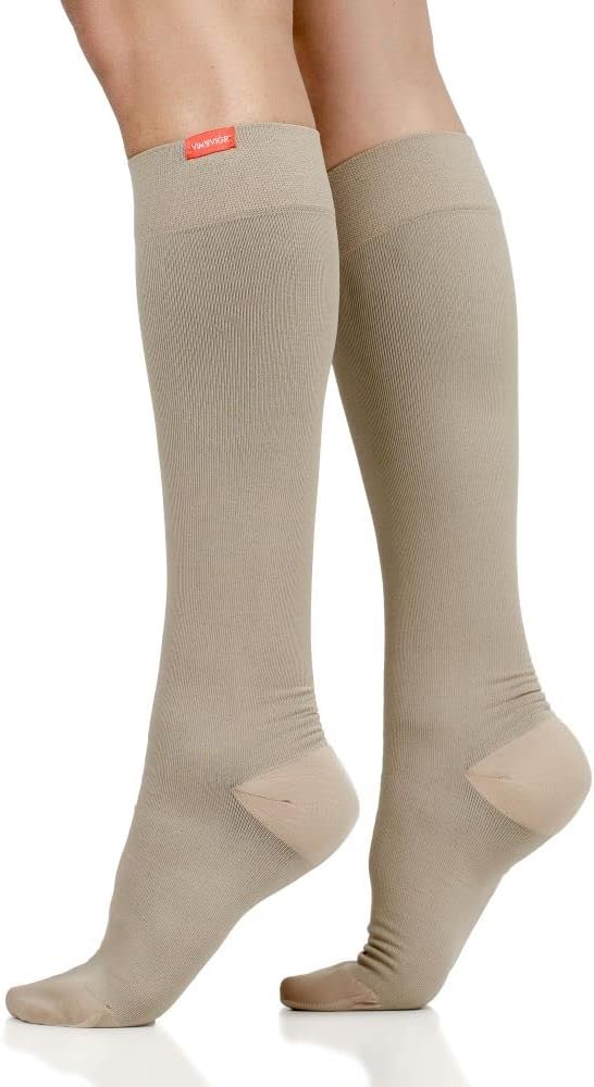 VIM & VIGR Cotton Graduated Compression Socks