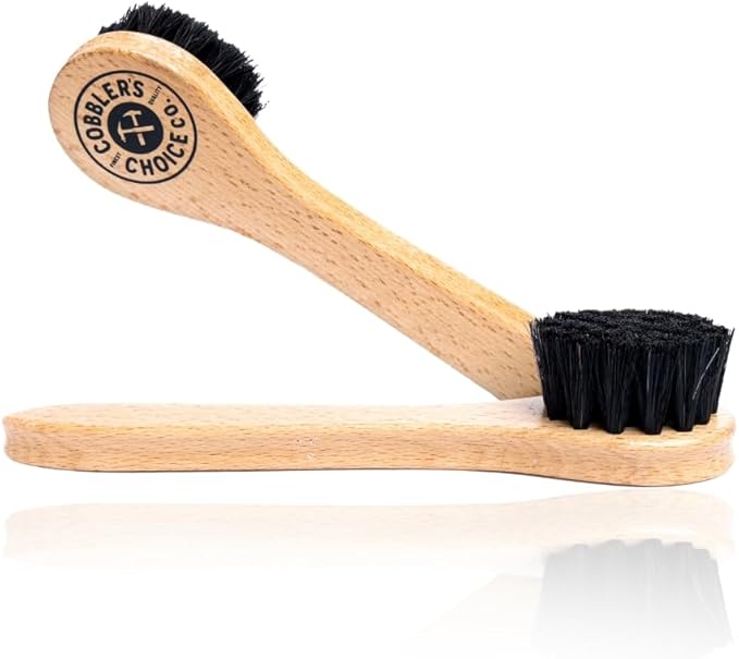 Cobbler’s Choice Horsehair Dauber Brush for Leather Care - Tan