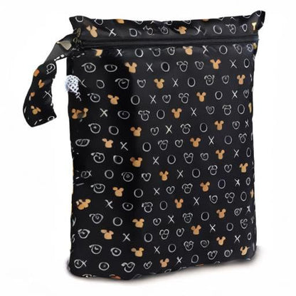 Bumkins Disney Waterproof Wet Bag for Baby, Travel, Swim Suit, Cloth Diapers, Pump Parts, Pool, Beach, Gym Clothes, Toiletry, Hook to Stroller, Daycare, Zip Reusable Wetdry Packing, Minnie Mouse Icon