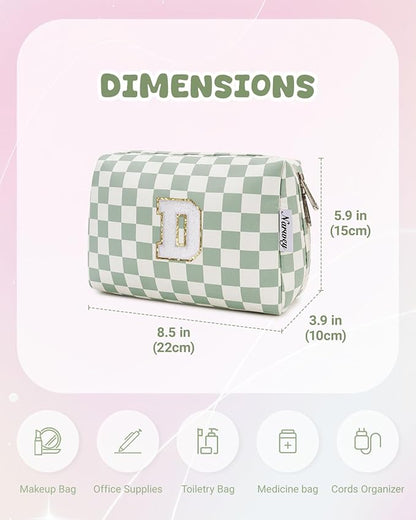 Narwey Birthday Gifts for Teen Girls Women Personalized Initial Checkered Makeup Bag Preppy Cosmetic Bag Trendy Stuff 6 8 10 11 12 13 14 16 18 Years Old Travel Toiletry Bag (Green Letter D)