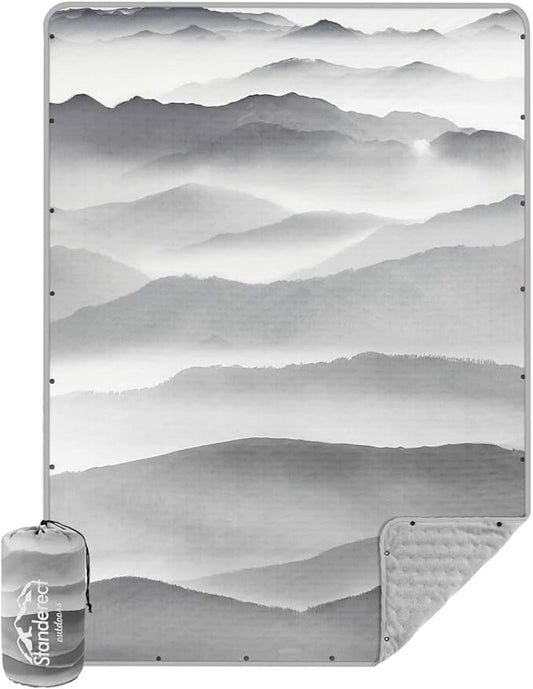 Outdoor Camping Quilt, Warm Thick Blanket with Polar Fleece Packable Down Wearable Camp Blankets with Snap Buttons Soft Puffy Quilt for Cold Weather (Mountains, 76'' x 56'')