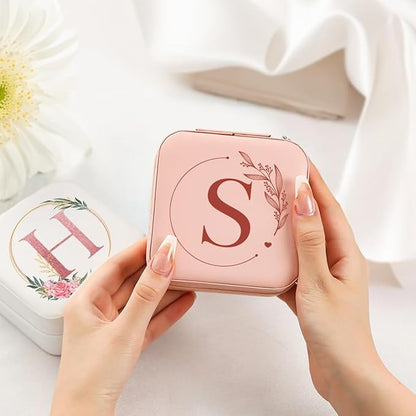 SANDJEST Personalized Jewelry Box, Pink Small Travel Jewelry Box with Initial S, Monogrammed Jewelry Case Organizer for Girls Women Teen, Mini Travel Essentials Gifts for Christmas Birthday