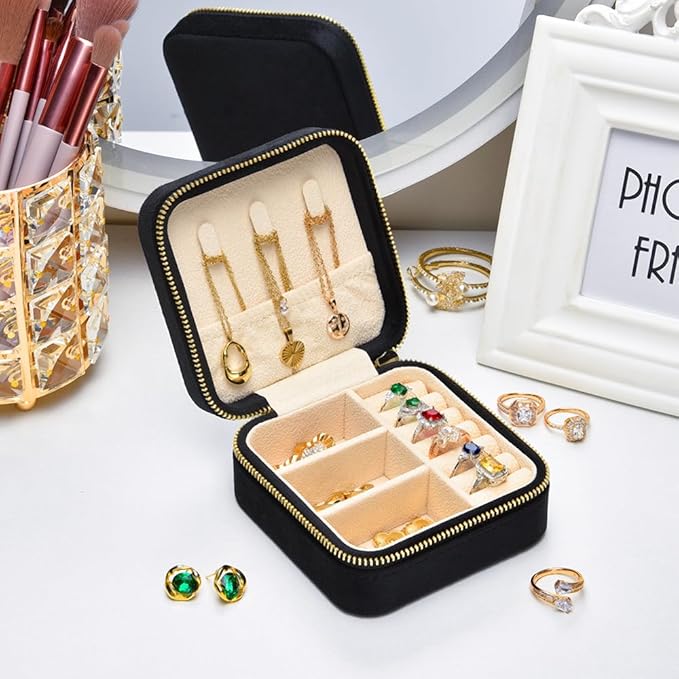 TAIMY Travel Jewelry Case, Small Plush Velvet Jewelry Box for Women and Girls, Portable Jewelry holder organizer for Rings Earrings Necklaces Bracelets(Black)