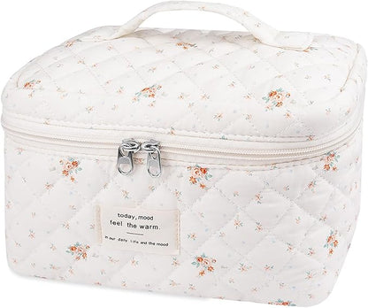 Large Makeup Bag, Cute Cosmetic Bag for Women Girls, Floral Coquette Aesthetic Toiletry Bag, Travel Make Up Organizer Bag (Rose Plaid Pattern)