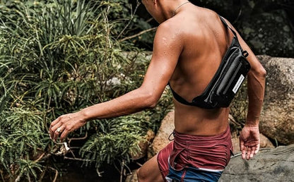 Waterproof Fanny Pack Snorkeling Bag Waist Bag For Canoe Kayaking Rafting Surfing Swimming Boating Storage Pack Paddle Board (Black)
