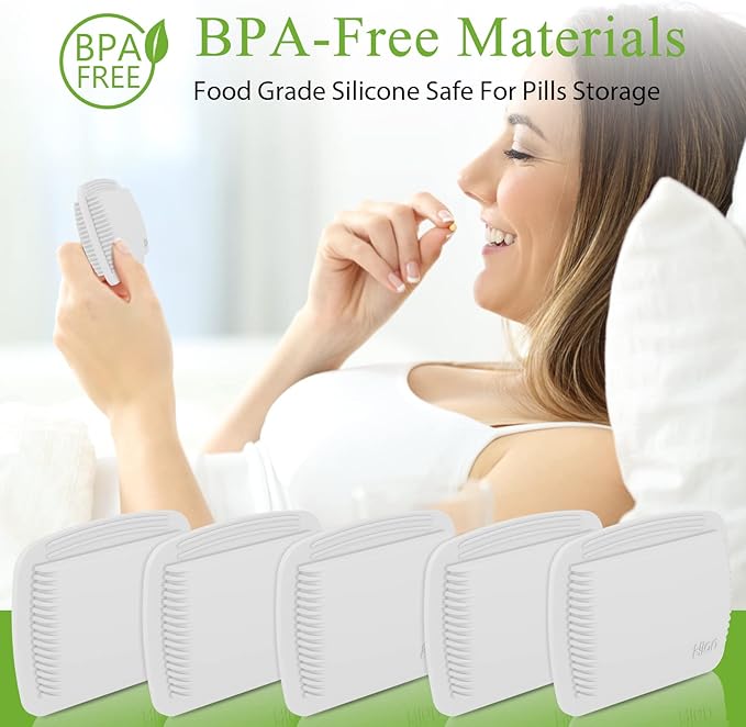 2 Pieces Pill Organizer Reusable Pocket Pill Case Portable Open Pill Pouch Silicone Small Pill Box Pill Container Pill Holder Pill Bags Organizing Medication, Vitamins, and Tablets for Travel (White)