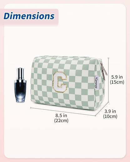 Narwey Birthday Gifts for Teen Girls Women Personalized Initial Checkered Makeup Bag Preppy Cosmetic Bag Trendy Stuff 6 8 10 11 12 13 14 16 18 Years Old Travel Toiletry Bag (Green Letter C)