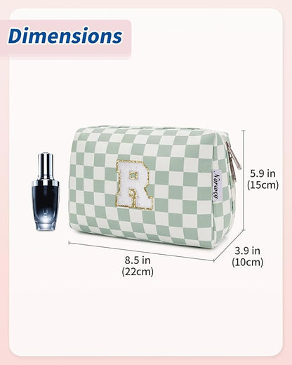 Narwey Birthday Gifts for Teen Girls Women Personalized Initial Checkered Makeup Bag Preppy Cosmetic Bag Trendy Stuff 6 8 10 11 12 13 14 16 18 Years Old Travel Toiletry Bag (Green Letter R)
