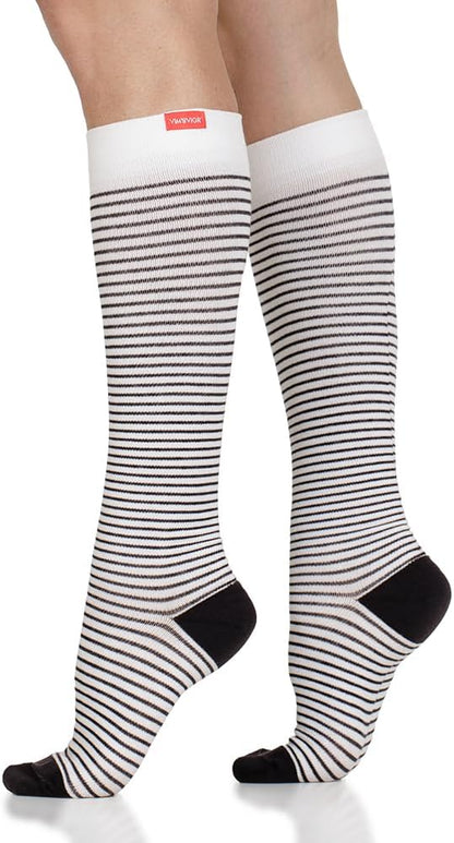 VIM & VIGR Cotton Graduated Compression Socks
