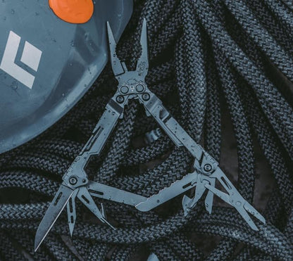 SOG PowerPint Mini Multi Tool - Utility Tool with 18 Lightweight Specialty Tools and SOG Centi II Folding Pocket Keychain Combo Set - Great Everyday Carry for Men or Women