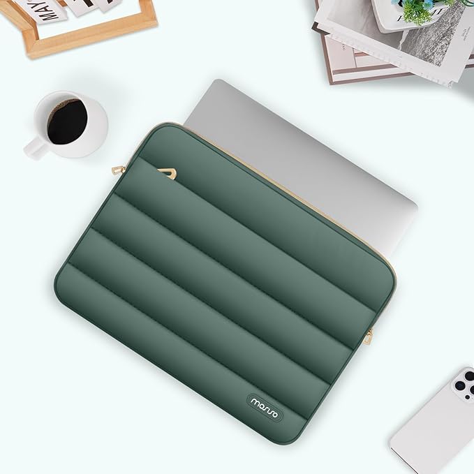 MOSISO 13.3 inch Laptop Case, 13-13.3 inch Puffy Laptop Sleeve Compatible with MacBook Air 13 13.6 M4 M3 M2 M1/Pro 13/Pro 14, HP Dell ASUS Lenovo,Polyester Horizontal Bag with Small Case,Emerald Green