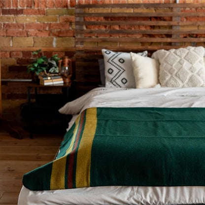 Arcturus Rainier Wool Blanket - Warm, Heavy, Washable, Large Bed Blanket | Great for Home & Camping (Fort Vancouver, King)