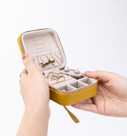 Angelina's Palace Personalized Jewelry Case with Name Engraved,Custom Leather Travel Jewelry Organizer Box for Rings,Earrings,Necklaces,Birthday Bridesmaid Gift For Women