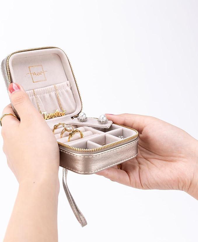 Angelina's Palace Personalized Jewelry Case with Name Engraved,Custom Leather Travel Jewelry Organizer Box for Rings,Earrings,Necklaces,Birthday Bridesmaid Gift For Women