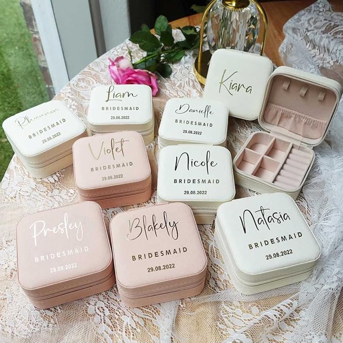 DayOfShe Bridesmaid Proposal Gifts Personalized Bridesmaid Jewelry Box Leather Small Travel Jewelry Organizer Ring Case for Wedding Maid of Honor Gifts