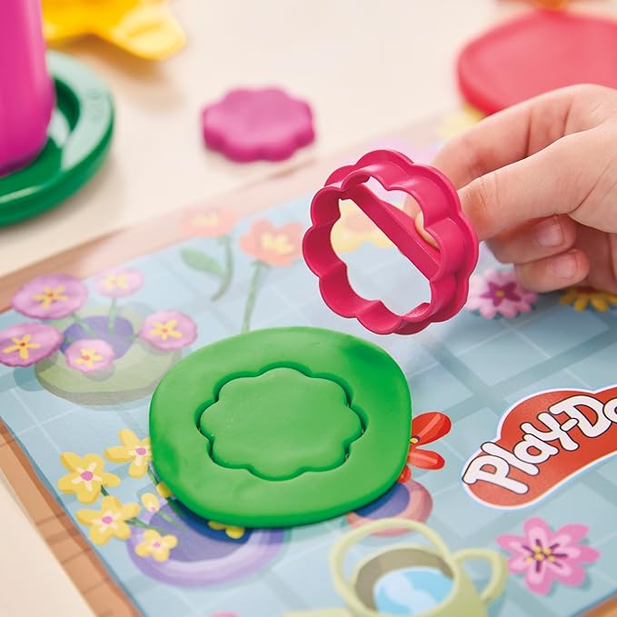 Play-Doh Flower Shop Playset, 27 Garden Toy Accessories, Kids Arts & Crafts, 3+ (Amazon Exclusive)