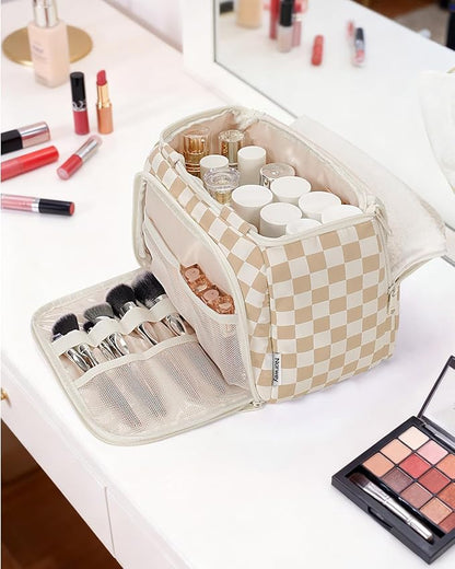 Narwey Large Travel Toiletry Bag, Wide-open Travel Bag for Toiletries, Toiletry Bags for Traveling Women, Cosmetic Make Up Makeup Bag Organizer with Wet Pocket, Skincare Bag (Light Checkerboard)