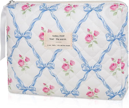 Floral Makeup Bag, Small Cosmetic Bag for Women Girls, Cute Cotton Makeup Bag, Quilted Makeup Bags, Flower Travel Toiletry Organizer Bag(Blue Flower)