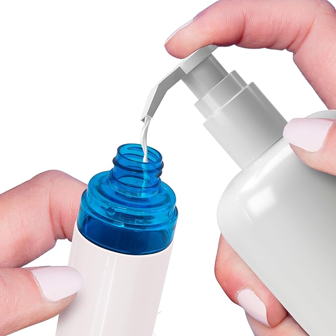 Eurow Shatter-Proof Travel Bottle with Pump Dispenser and Airtight Leakproof Lid, Durable PET Plastic Refillable Liquid Container for Shampoo, Lotion, Cream, Skincare, 100ml/3.4oz, White & Blue
