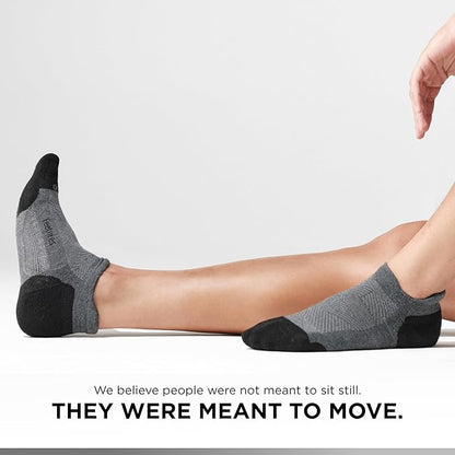 Feetures Elite Max Cushion No Show Tab Ankle Socks - Sport Sock with Targeted Compression