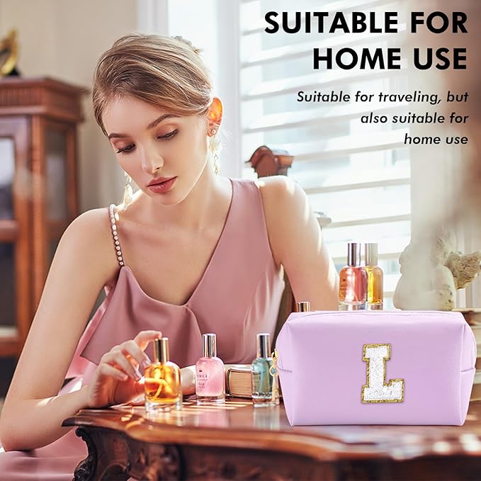Gifts for Girls Initial Makeup Bag Personalized Cosmetic Bag with Zipper Cute Travel Toiletry Bag Waterproof PU Preppy Makeup Pouch Birthday Gift for Teen Girls Women(Purple L)