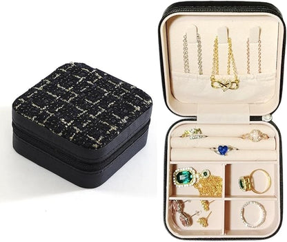 Small Jewelry Box,Travel Jewelry Organizer Case with Stylish Braided Surface,Portable Storage Case for Rings Necklace and Stud Earring