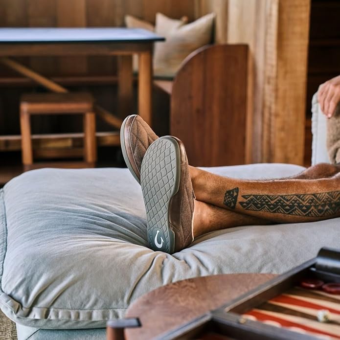 OLUKAI Puku'i Men's Fleece Slippers, Comfortable Activewear Slippers, Premium Full-Grain Leather & Jersey Knit, Drop-In Heel & All-Day Comfort