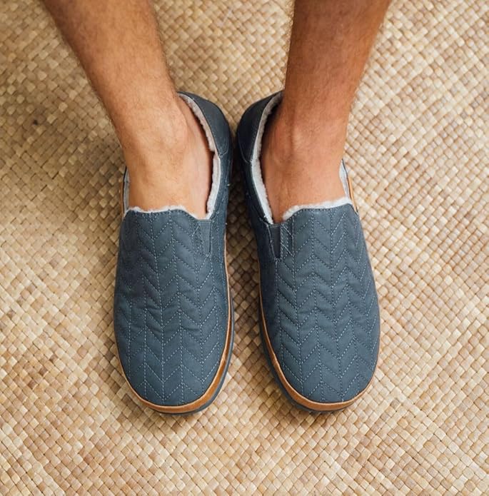 OLUKAI Hanohano Men's Slipper, Weather Resistant Waxed Canvas, Rubber Grip Soles for Inside & Outside Wear, Durable & Comfortable Slip-On
