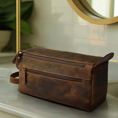LEATHER VILLAGE Premium Leather Travel Toiletry Bag - Water-Resistant Dopp Kit for Toiletries, Large Shaving Bag & Bathroom Organizer - Gift for Men & Women - Rustic Brown