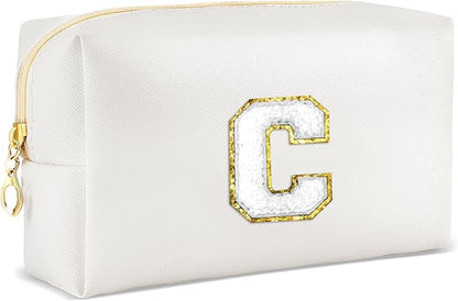 Gifts for Girls Initial Makeup Bag Personalized Cosmetic Bag with Zipper Cute Travel Toiletry Bags Waterproof PU Preppy Makeup Pouch Birthday Gift for Teen Girls Women(White C)