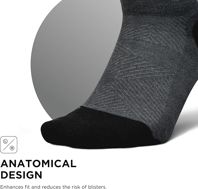 Feetures Elite Max Cushion No Show Tab Ankle Socks - Sport Sock with Targeted Compression