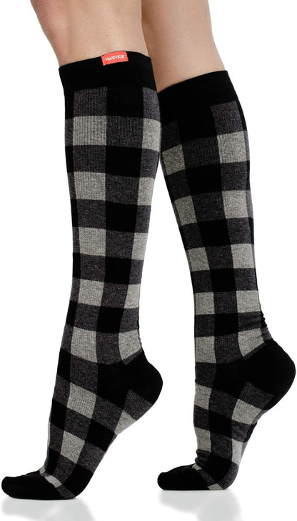 VIM & VIGR Cotton Graduated Compression Socks