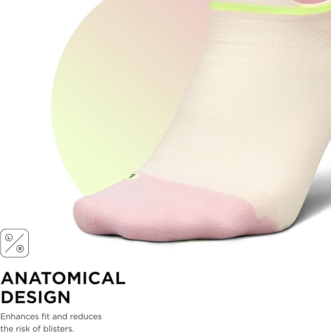 Feetures Elite Max Cushion No Show Tab Ankle Socks - Sport Sock with Targeted Compression