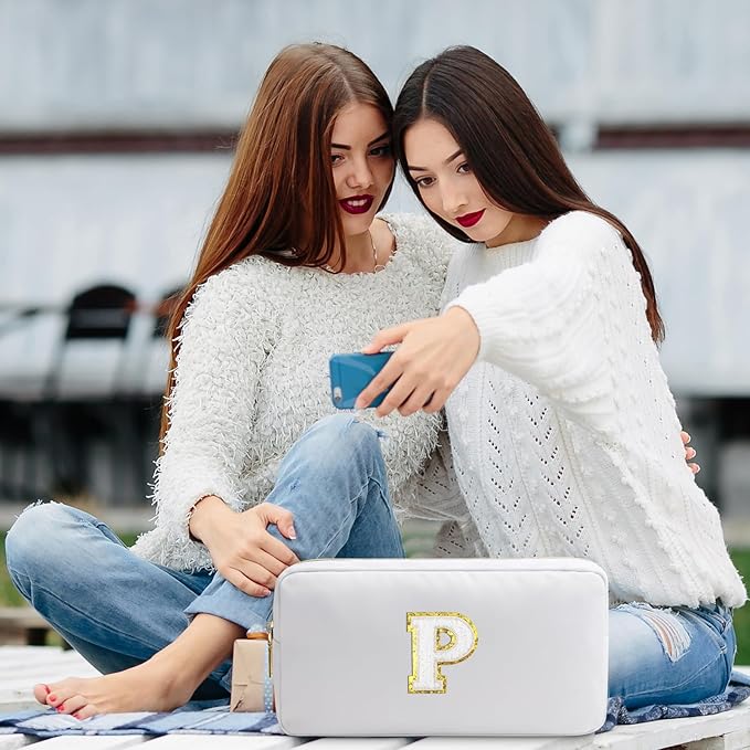 Initial P Makeup Bags Initial Letter A-Z Cosmetic Bag for Women Friends Daughter Sister Mom Inspirational Gifts Travel Toiletry Bag Christmas Birthday Gifts for Her Bridesmaid Bff Makeup Pouch P