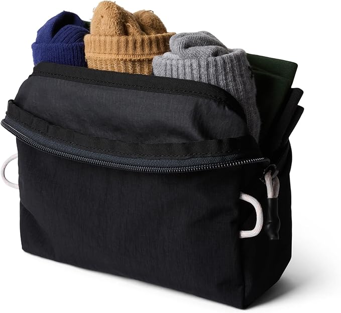 Bellroy Lite Packing Pouch 2L (organizer packing cube for travel near and far) - Black