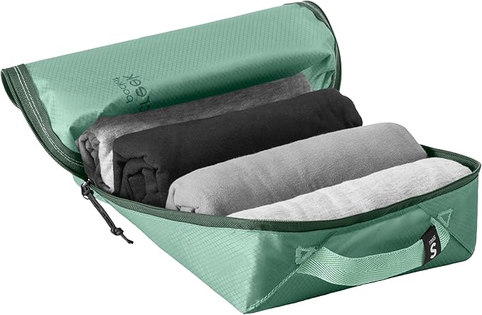 Eagle Creek Pack-It Isolate Cube Set - Packing Cubes for Stackable Storage - Convenient Top Handle - Easy Grab Zipper Pull - Willow Green - XS/S/M - 3