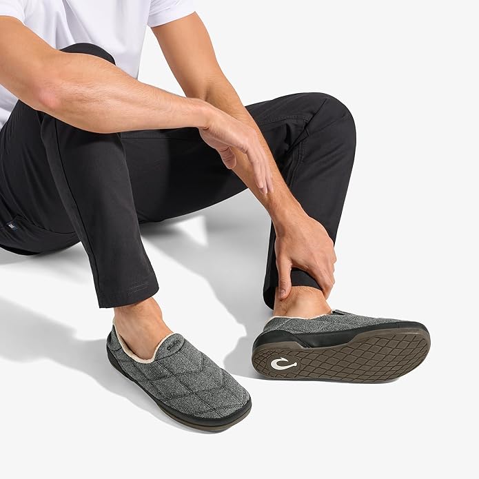 OLUKAI Puku'i Men's Fleece Slippers, Comfortable Activewear Slippers, Premium Full-Grain Leather & Jersey Knit, Drop-In Heel & All-Day Comfort