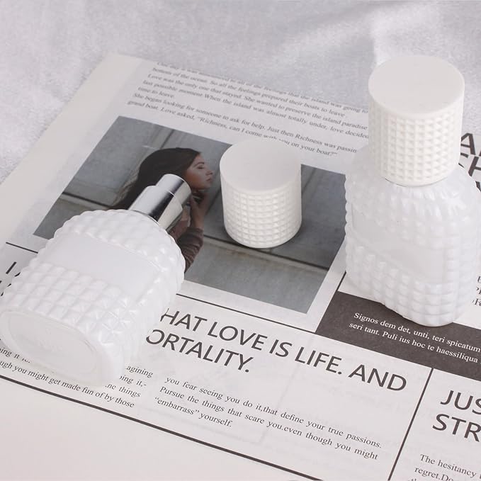 2 Pack 30ml Perfume Spray Bottles Empty, Refillable Glass Fine Mist Atomizer, Portable Travel Perfume Atomizers Fragrance Containers Sprayer for Cleaning, Essential Oils, Liquids (White)