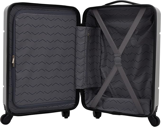 Travelers Club Skyline 20" Carry-On Spinner Luggage, Gray