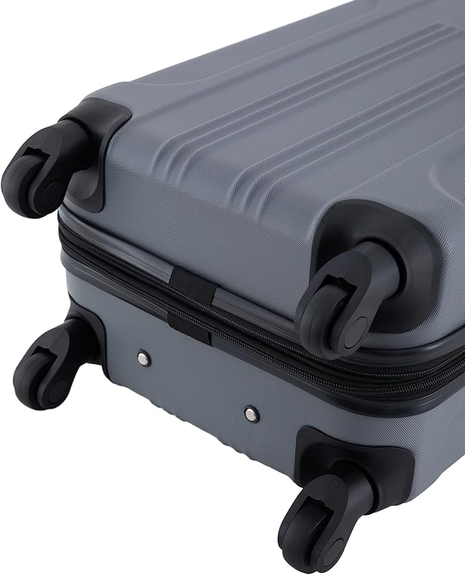 Travelers Club Chicago Hardside Expandable Spinner Luggage, Charcoal, 20" Carry-On