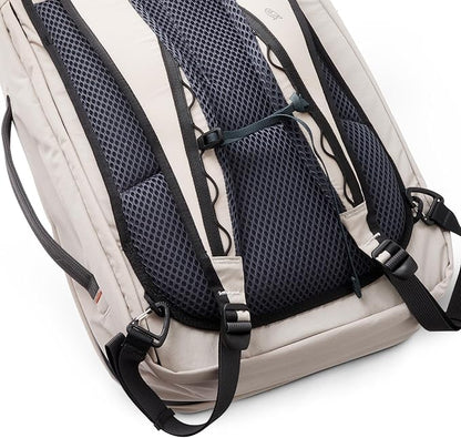Bellroy Lite Travel Pack 30L (carry-on backpack, travel backpack for international travelers, with laptop pocket, interior packing cells and tuck-away shoulder straps) - Ash