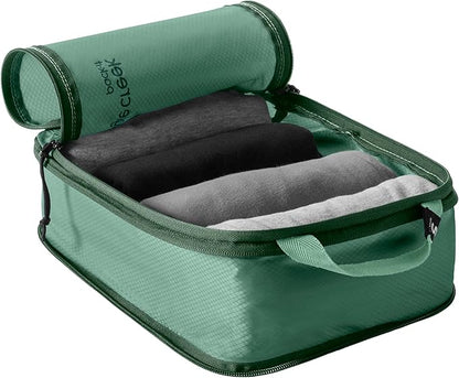 Eagle Creek Pack-It Isolate Compression Cube - Lightweight Compression Cube for Optimizing Luggage Space - Easy-Grab Zipper - Convenient Top Handle - Recycled Materials - Small