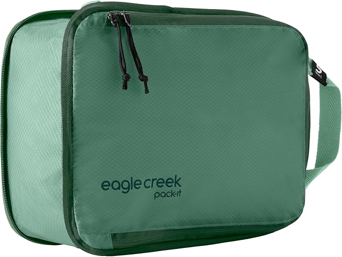 Eagle Creek Pack-It Isolate Compression Cube - Lightweight Compression Cube for Optimizing Luggage Space - Easy-Grab Zipper - Convenient Top Handle - Recycled Materials - Small