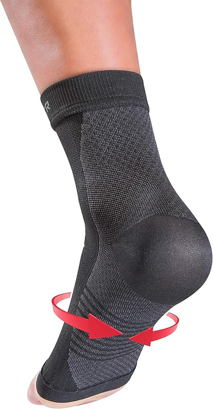 Mueller Sports Medicine OmniForce Plantar Fascia Sock for Men and Women, Foot Pain Relief Support, Ideal for Compression Around Heel, Arch, & Ankle, Fits Right or Left, Black