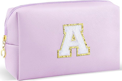 Gifts for Girls Initial Makeup Bag Personalized Cosmetic Bag with Zipper Cute Travel Toiletry Bag Waterproof PU Preppy Makeup Pouch Birthday Gift for Teen Girls Women(Purple A)
